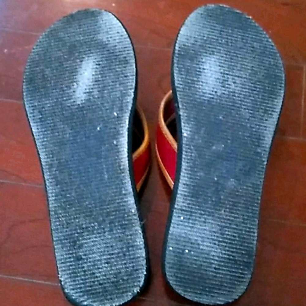 Sandals - Picture 3 of 3